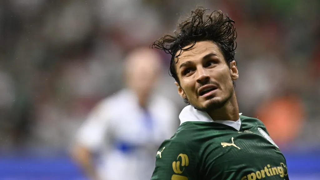 Raphael Veiga, jogador do Alviverde. Foto: Mateus Bonomi/AGIF.