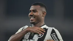 Cuiabano pelo Botafogo. Foto: Thiago Ribeiro/AGIF