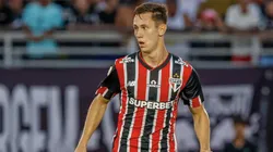 Patryck, lateral-esquerdo formado na base tricolor (Divulgação/X @SaoPauloFC)
