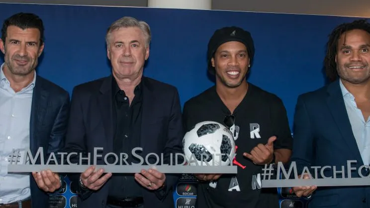 Ancelotti e Ronaldinho. Foto: Robert Hradil/Getty Images