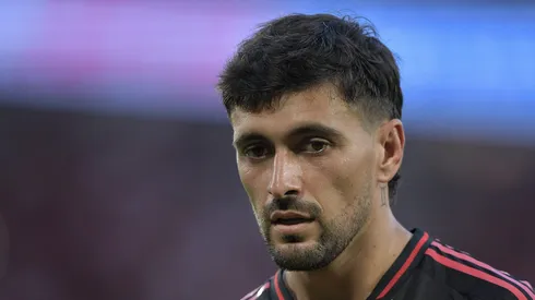 Arrascaeta durante partida do Fla no Maracanã.