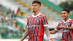 Rigoni jogador do Sao Paulo comemora seu gol durante partida contra o Chapecoense no estadio Arena Conda pelo campeonato Brasileiro A 2021. Foto: Dinho Zanotto/AGIF