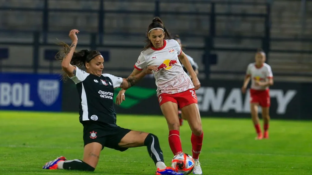 Red Bull Bragantino e Corinthians em partida pelo Paulistão Feminino