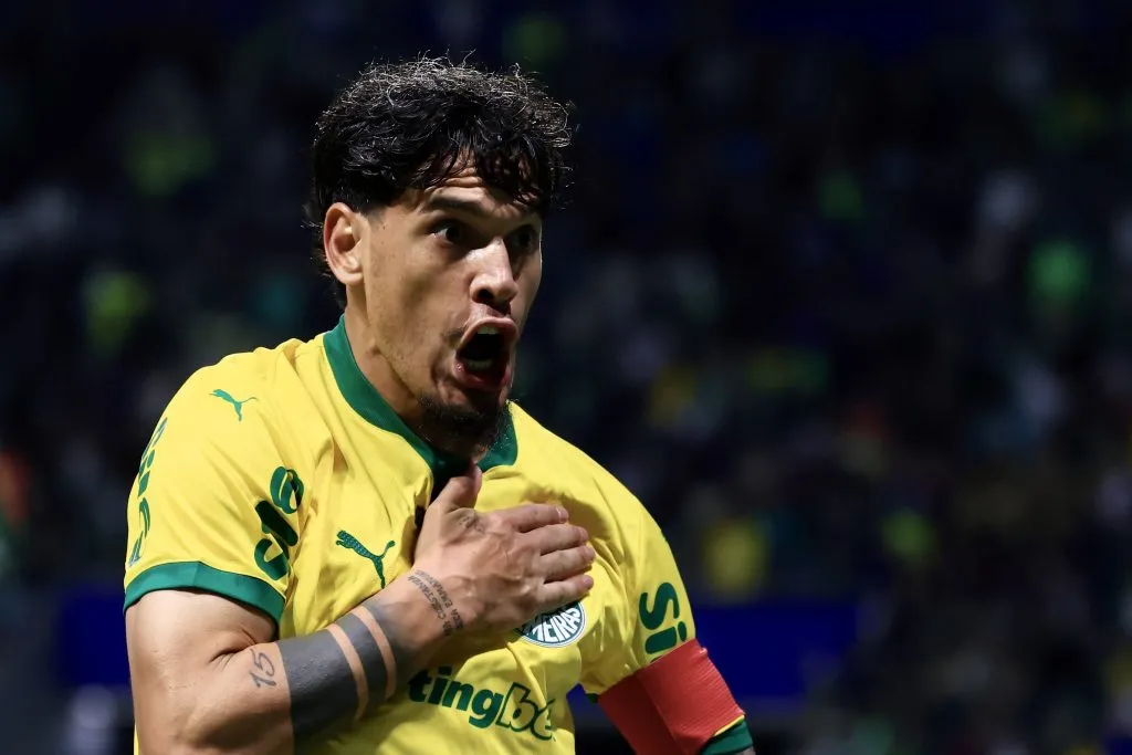 Gustavo Gómez já fez 4 gols pelo Palmeiras em 2025 Foto: Marcello Zambrana/AGIF