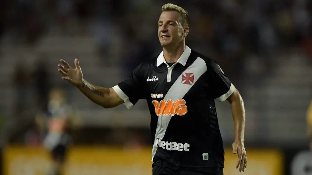 Maxi Lopéz se envolve em mais uma polêmica na carreira – Foto: Thiago Ribeiro/AGIF
