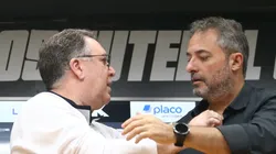 Mattos durante coletiva ao lado de Teixeira.