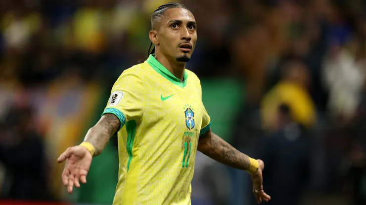 Raphinha, jogador da Seleção Brasileira, durante a partida entre Brasil e Paraguai na Neo Quimica Arena em Sao Paulo (SP), pelas Eliminatorias da Copa do Mundo 2026. Foto: Marlon Costa/AGIF
