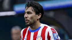 Junior Alonso está suspenso pelo Paraguai da última rodada das Eliminatórias