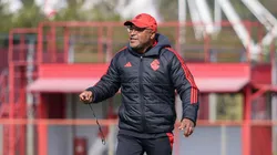Roger Machado indica Internacional com mudança tática.