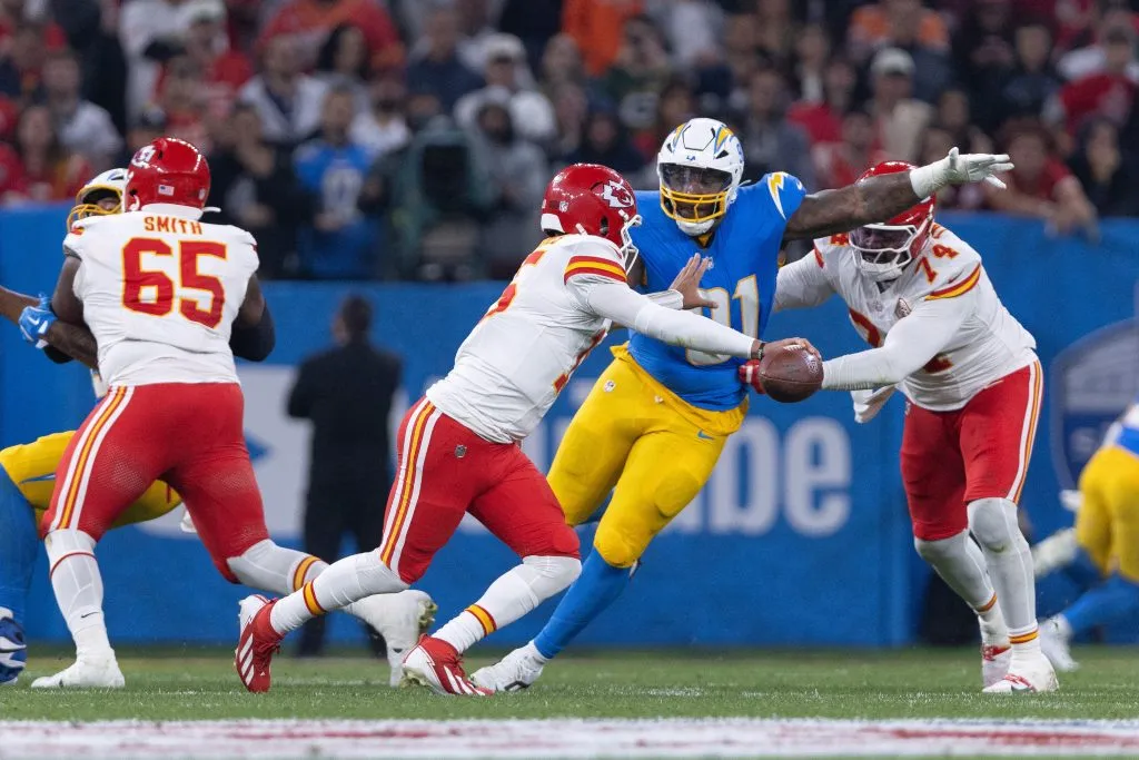 Patrick Mahomes jogador do Kansas City Chiefs durante partida contra o Kansas City Chiefs no estadio Arena Corinthians, em Sao Paulo, Brasil, pela Semana 1 da NFL 2025. Foto: Ettore Chiereguini/AGIF