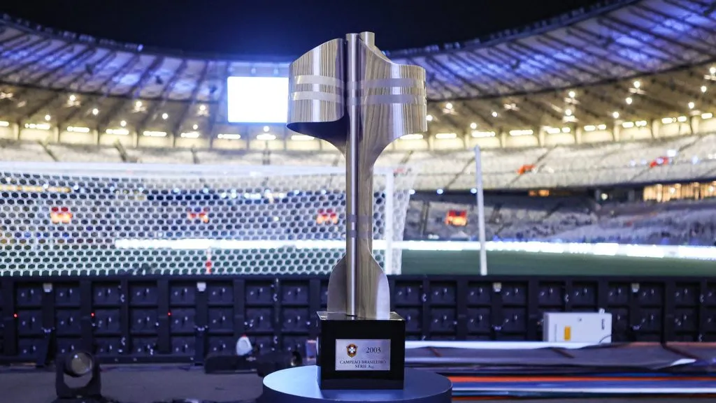 Troféu antigo do Brasileirão
