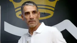 Treinador espera contar com o volante em breve