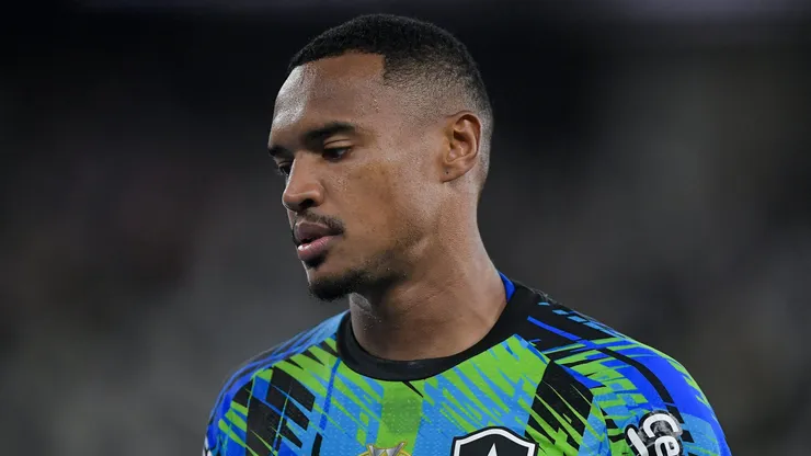 RJ - RIO DE JANEIRO - 17/08/2025 - BRASILEIRO A 2025, BOTAFOGO X PALMEIRAS - John goleiro do Botafogo durante partida contra o Palmeiras no estadio Engenhao pelo campeonato Brasileiro A 2025. Foto: Thiago Ribeiro/AGIF