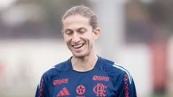 Filipe Luís durante atividade realizada no Ninho do Urubu