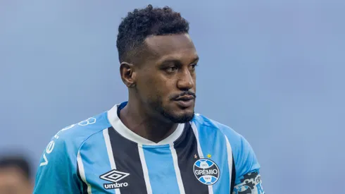 Edenilson jogador do Gremio durante partida contra o Flamengo no estadio Arena do Gremio pelo campeonato Brasileiro A 2025. Foto: Liamara Polli/AGIF