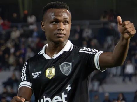 Botafogo confirma cirurgia bem-sucedida de Nathan Fernandes