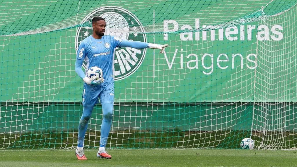 Carlos Miguel durante treino no Palmeiras. Foto: Cesar Greco/Palmeiras