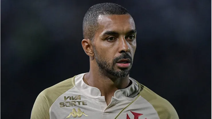 Paulo Henrique deve ser a principal novidade de Diniz contra o Botafogo no Nilton Santos.