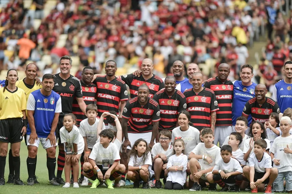 Adriano jogador do Flamengo durante partida contra o Amigos da Italia no estadio Maracana pelo campeonato A Ultima Batalha do Imperador. Foto: Thiago Ribeiro/AGIF