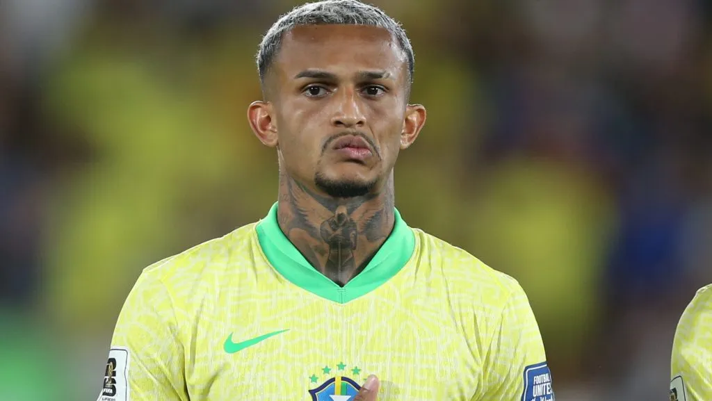 Wesley antes de partida. Foto: Marlon Costa/AGIF