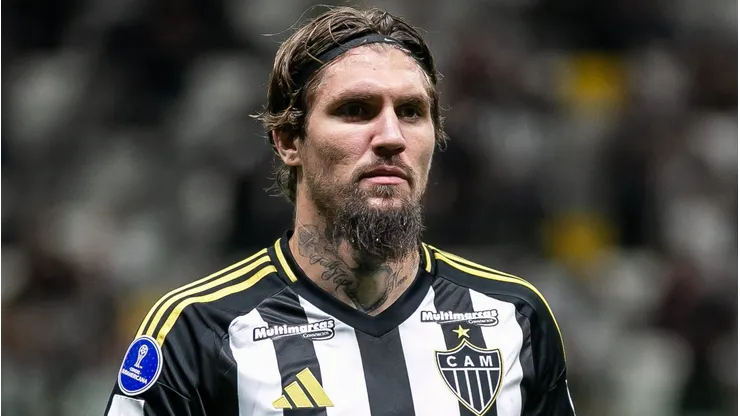 Lyanco ainda é dúvida no Galo