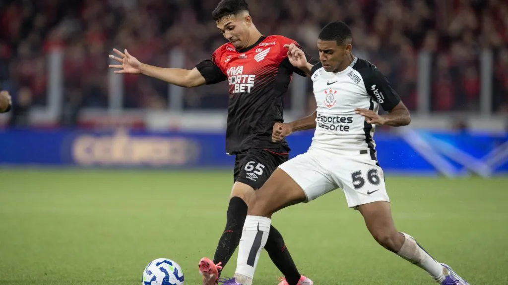 Gui Negão durante o confronto entre Athletico-PR x Corinthians na Copa do Brasil – Foto: Hedeson Alves/AGIF
