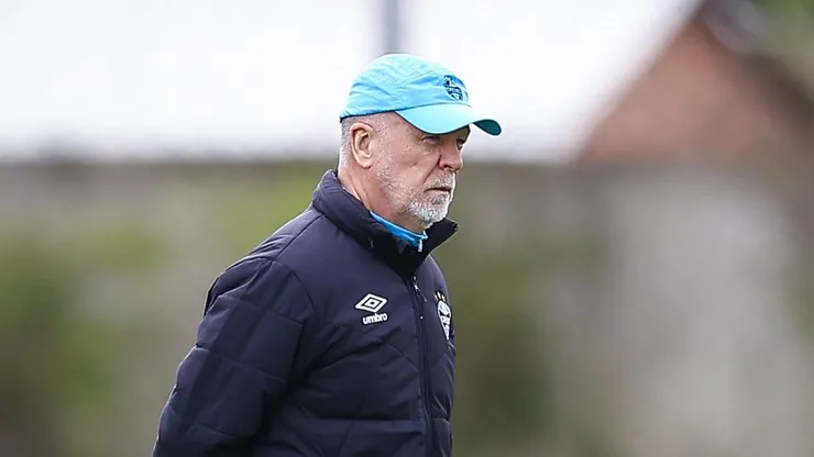 Mano Menezes prepara mudança importante no Grêmio - FOTO: LUCAS UEBEL/GREMIO FBPA