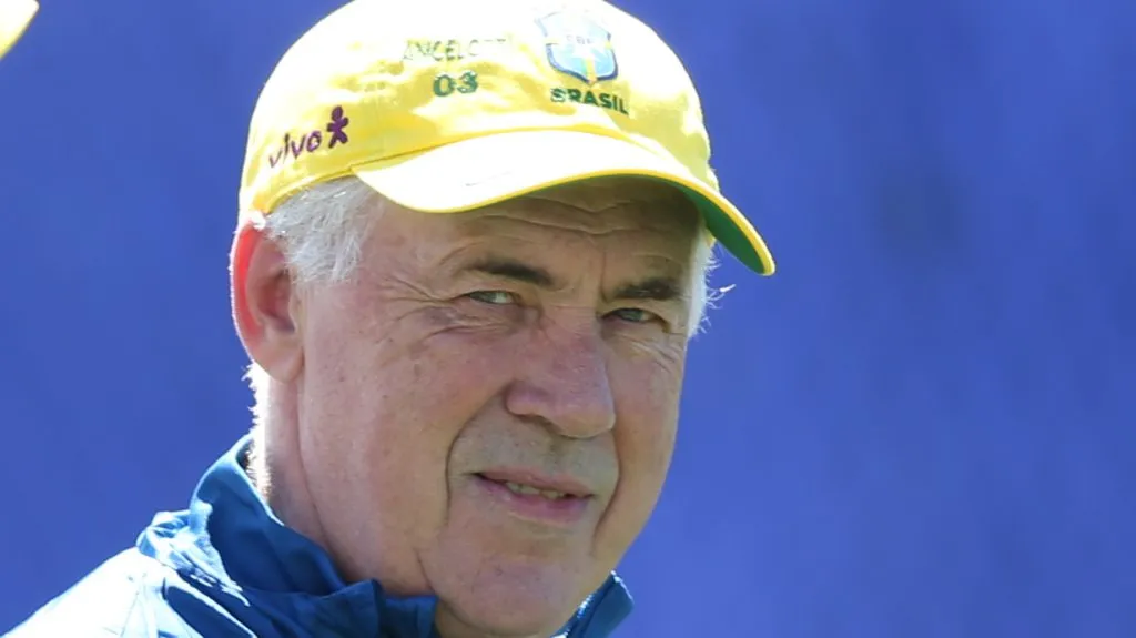 Ancelotti na Seleção Brasileira. Foto: Marlon Costa/AGIF