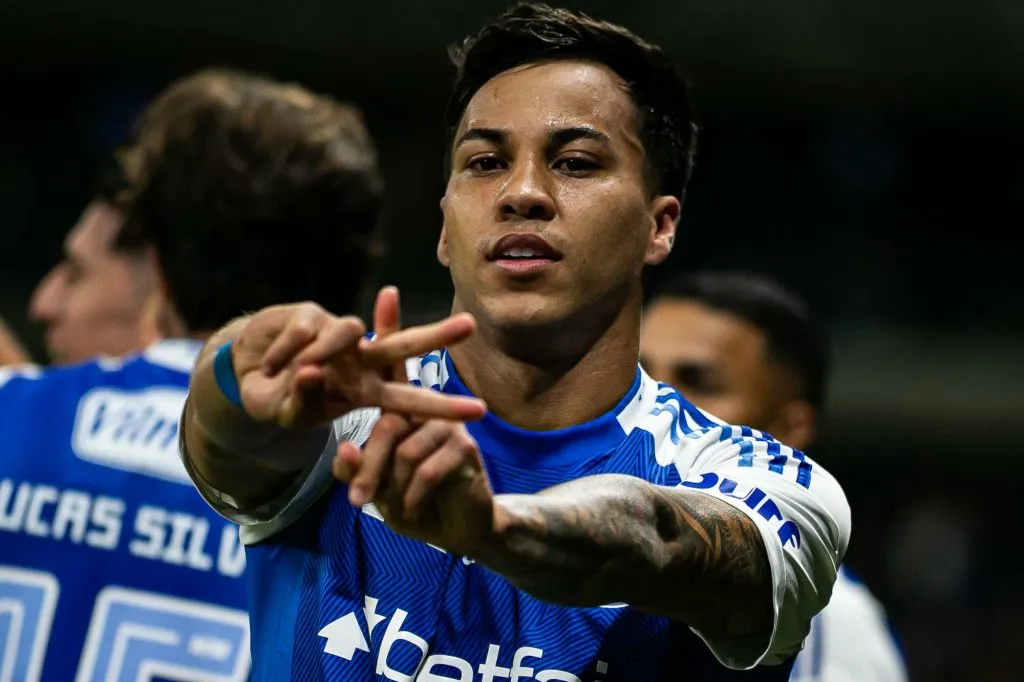 Kaio Jorge comemorando gol pelo Cruzeiro. Foto: Fernando Moreno/AGIF