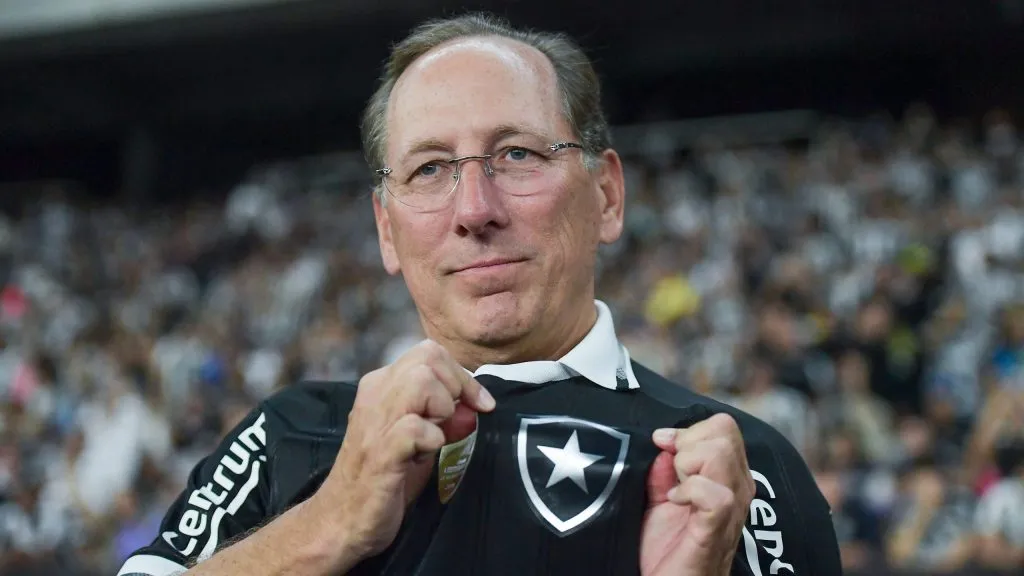 John Textor busca a recompra do Botafogo