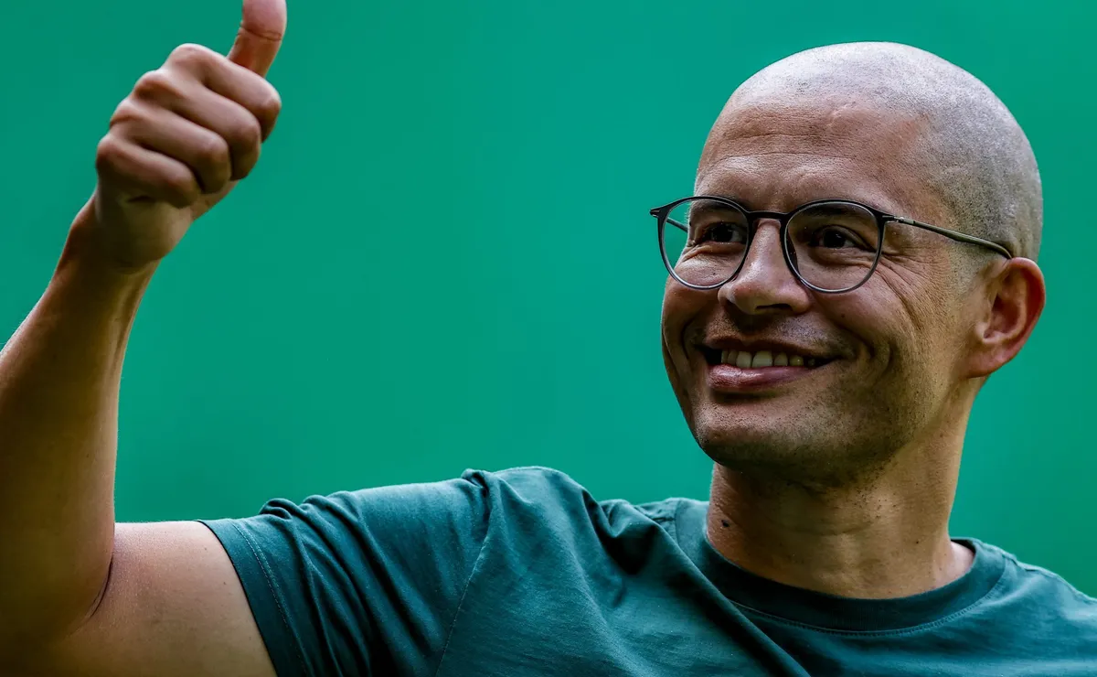 Alex manda a real e projeta Cruzeiro x Atlético-MG