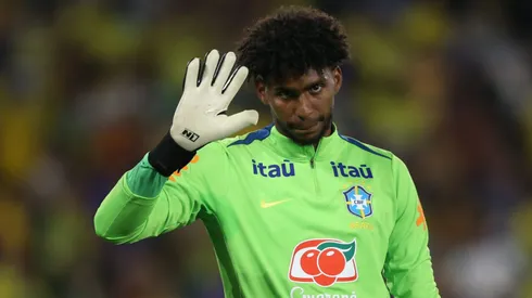 Hugo Souza não jogaria pelo Palmeiras.