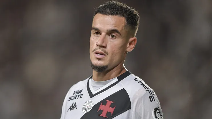 Coutinho jogador do Vasco durante partida contra o Corinthians no estadio Sao Januario pelo campeonato Brasileiro A 2025. Foto: Thiago Ribeiro/AGIF