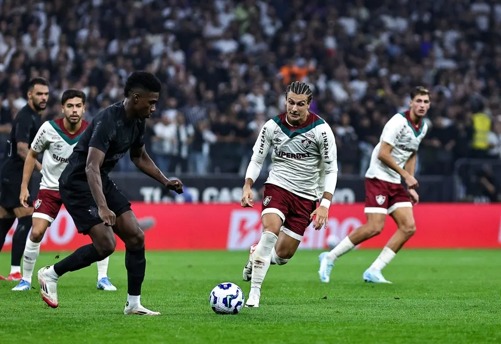 Fluminense e Corinthians se enfrentam no próximo sábado (13). Foto: Fabio Giannelli/AGIF