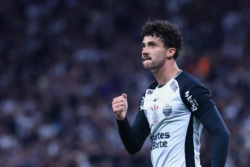 Gustavo Henrique entrou na mira do Grêmio. Foto: Marcello Zambrana/AGIF