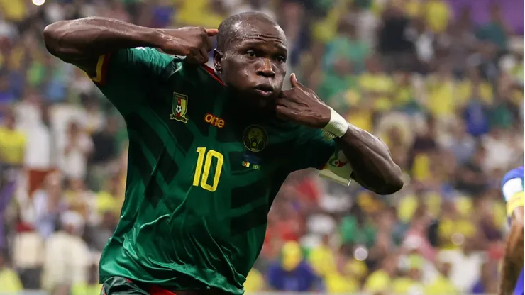 Aboubakar, atuando pela seleção de Camarões em partida pela Copa do Mundo de 2022