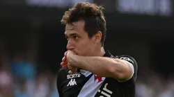 Lucas Píton abriu o placar na histórica goleada do Vasco diante do Santos