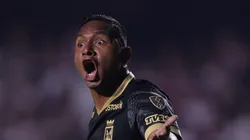 Morelos ainda está vinculado ao Santos.