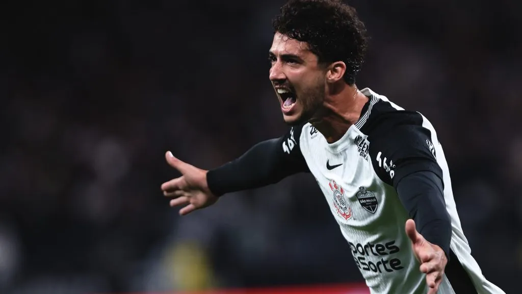 Gustavo Henrique comemora seu gol pelo Timão – Foto: Ettore Chiereguini/AGIF