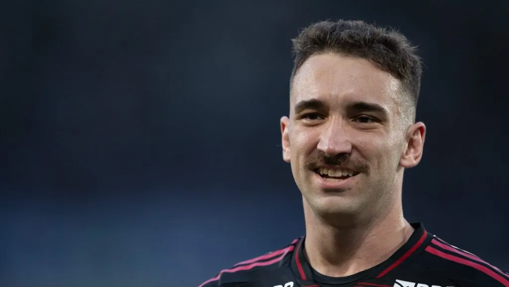 . Foto: Jorge Rodrigues/AGIF – Ortiz é visto como peça fundamental para o futuro rubro-negro.