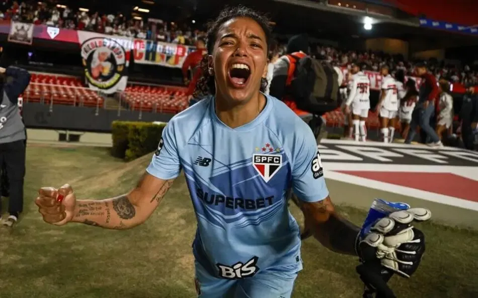 Carlinha, goleira renova com o São Paulo. Foto: Rebeca Reis/Staff Images Woman/CBF