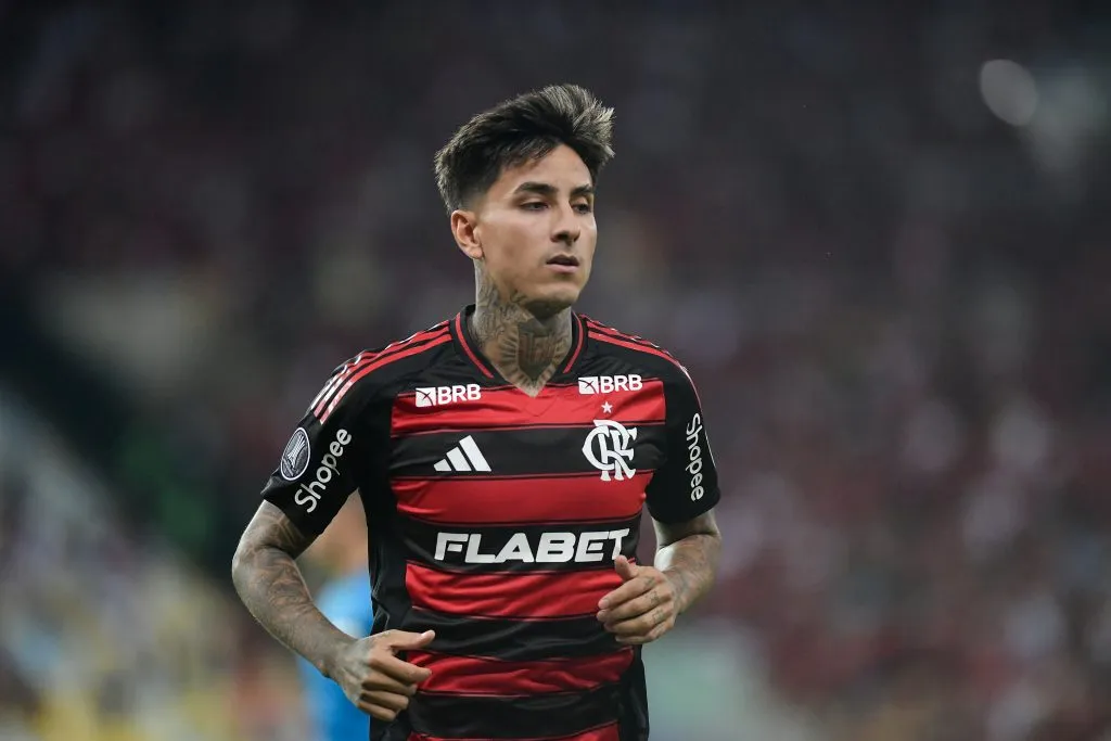 Pulgar está próximo de retorno de lesão no Flamengo. Foto: Thiago Ribeiro/AGIF