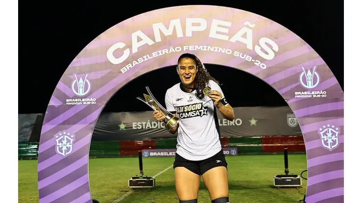 Grazy, capitã das Gloriosas. Foto: Arthur Barreto/Botafogo