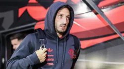 Matías Viña se destaca no Uruguai e busca espaço no Flamengo