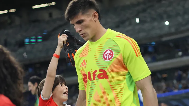 Rochet, em ação pelo Internacional (Foto: Ricardo Duarte/Internacional)