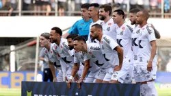 Santos é o time da Série A com menos vitórias em 2025 e enfrenta temporada crítica. Foto: Mauricio De Souza/AGIF