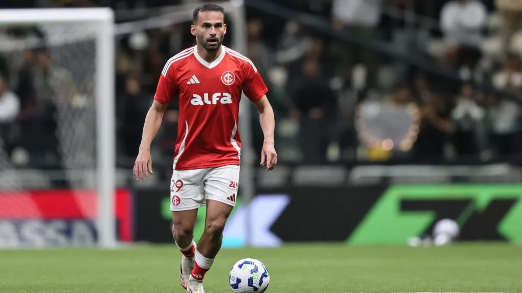 Internacional ainda não quitou compra de Thiago Maia –  Foto: Gilson Lobo/AGIF