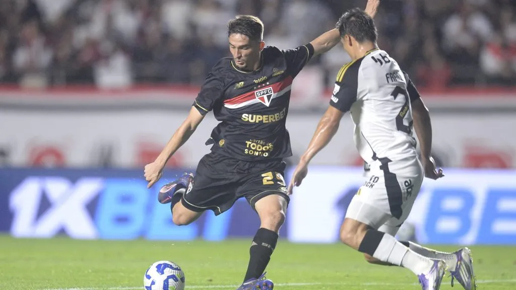 Pablo Maia jogador do Sao Paulo durante partida contra o Atletico-MG no estadio Morumbi pelo campeonato Brasileiro A 2025. Foto: Alan Morici/AGIF