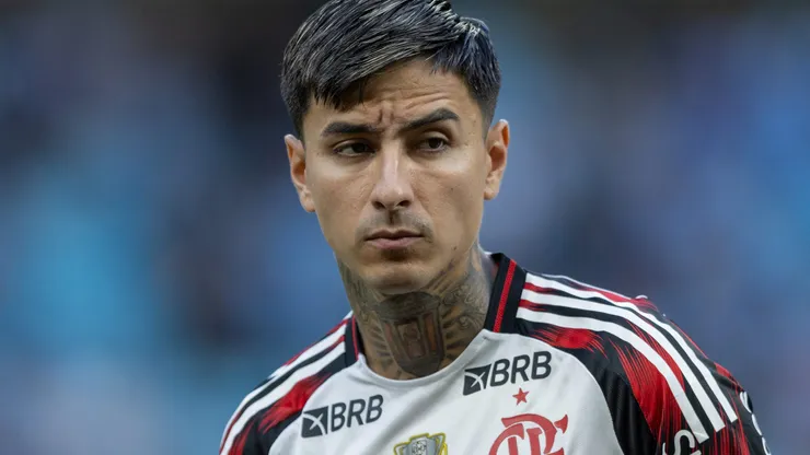 RS - PORTO ALEGRE - 13/04/2025 - BRASILEIRO A 2025, GREMIO X FLAMENGO - Erick Pulgar jogador do Flamengo durante partida contra o Gremio no estadio Arena do Gremio pelo campeonato Brasileiro A 2025. Foto: Liamara Polli/AGIF