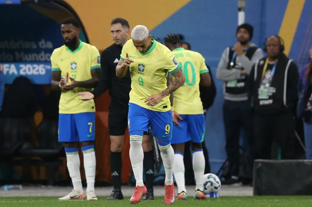 Jogadores da Selecao Brasileira durante a partida entre Brasil e Paraguai na Neo Quimica Arena em Sao Paulo (SP), pelas Eliminatorias da Copa do Mundo 2026. Foto: Marlon Costa/AGIF